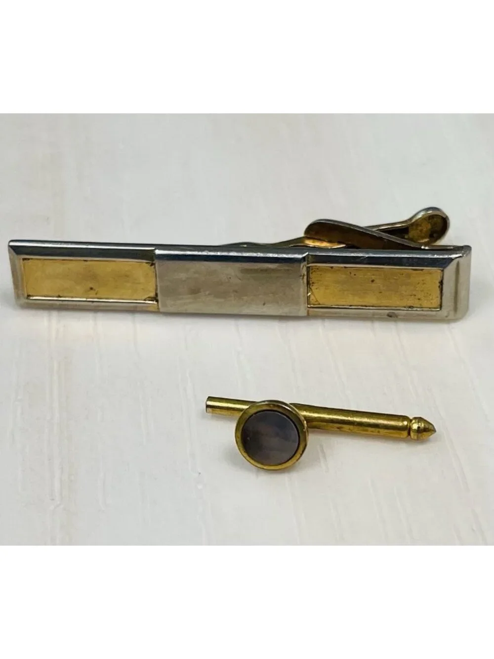 VTG SWANK Goldtone Metal 2